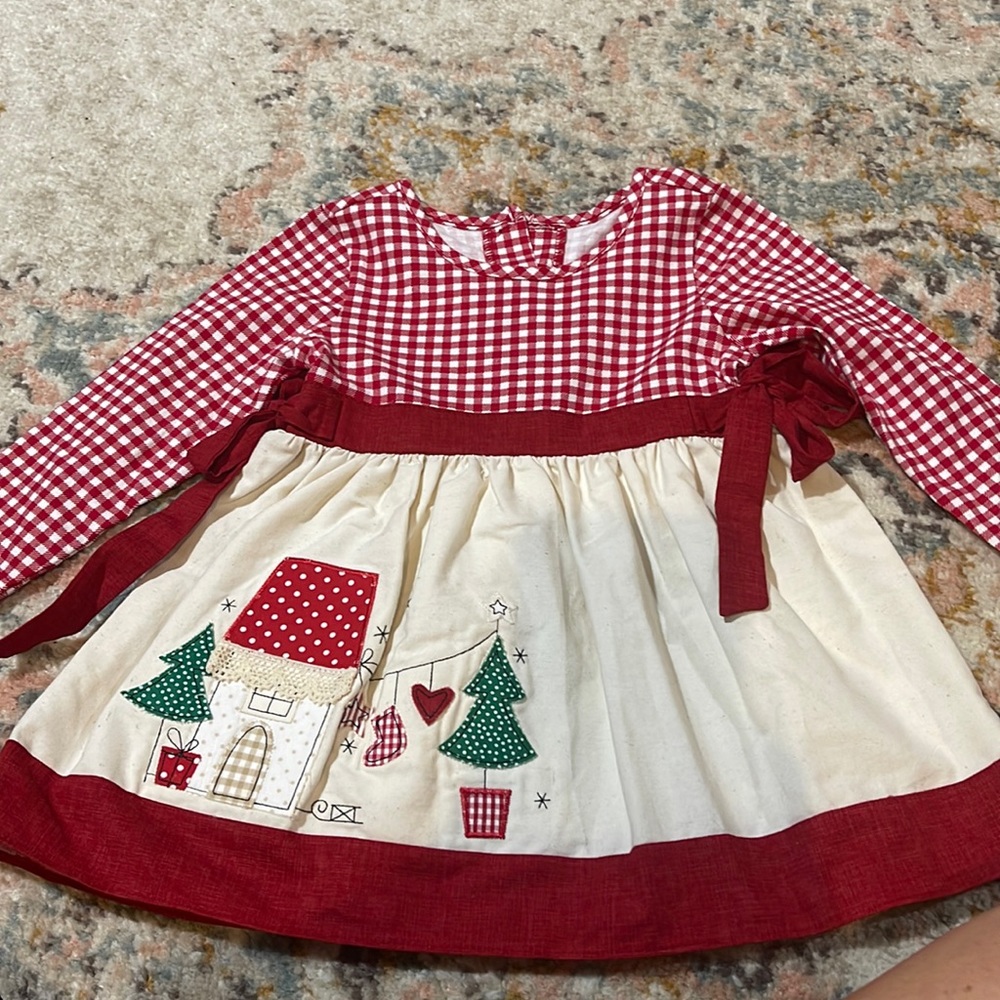 Ricrac and ruffles brand, 24 month, Christmas dress. Adorable details!